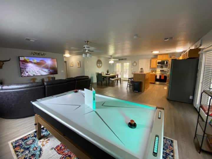 Enjoy This Newly Remodeled 3 Bedroom Home! - Avi Resort & Casino