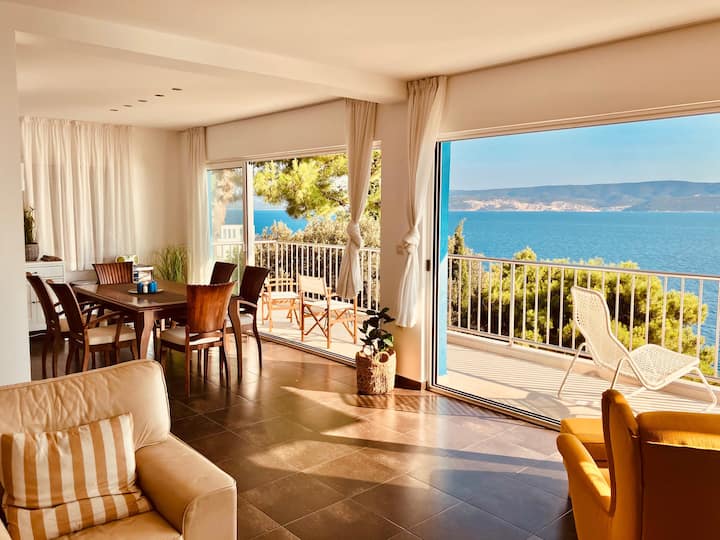 Seaside Villa With Magic View - Mimice
