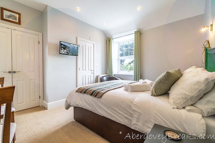 Stylish, Comfortable Aberdovey Guest House-room 2 - Tywyn