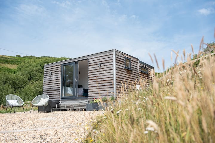 Unique 1-bedroom Hut On The Hill With Wood Burner - Woolacombe