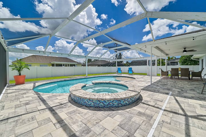 Beach Vibe Haven W/ Heated Pool+spa & Game Room - Fort Myers