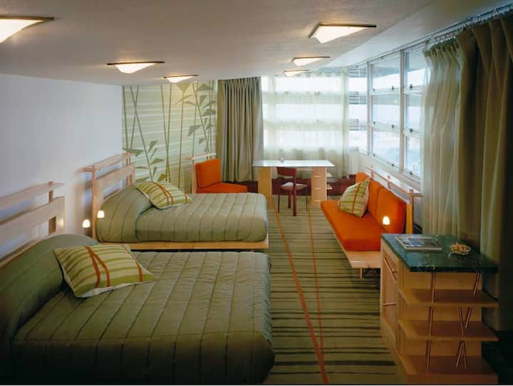 Double Queen Room In Frank Lloyd Wright Tower - Bartlesville, OK
