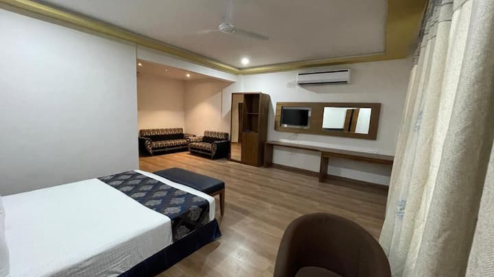 Suite Room-ep@heaven 7 - Himatnagar