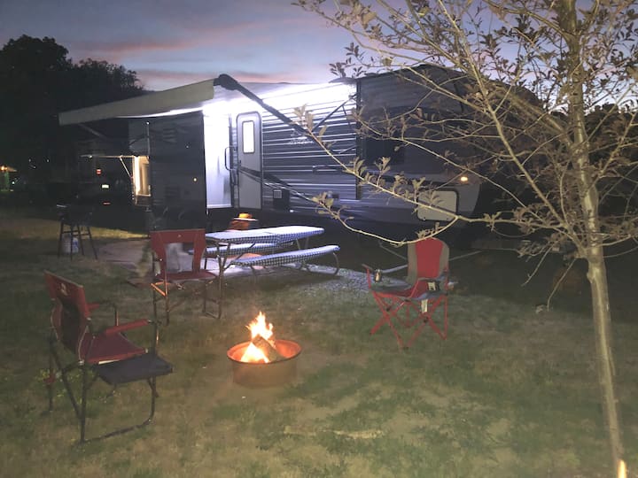 Kings Rv Kastle! Pick Campground We Do The Rest! - 水牛城