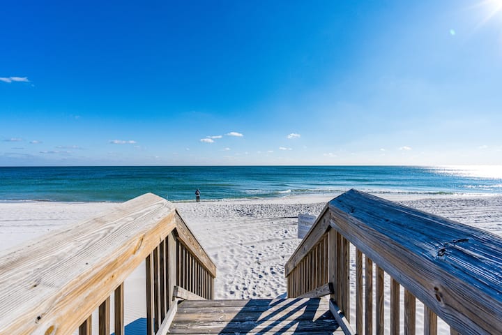 New Beach Cottage-boardwalk Beach Access - Gulf Shores, AL