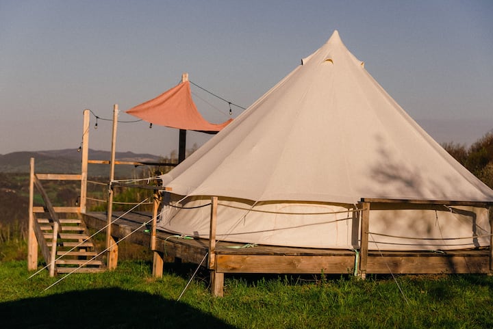 Experience The Wilderness In A Glamping Tent! #2 - Bulz