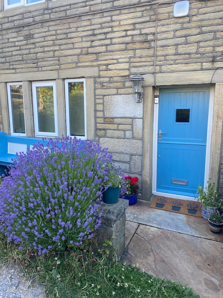 Lavender Cottage 18th Century Characterful Space - Holmfirth