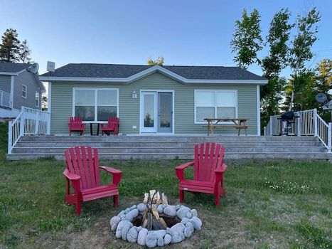 Top friendly cottages in Ingonish Beach, NS with cozycozy