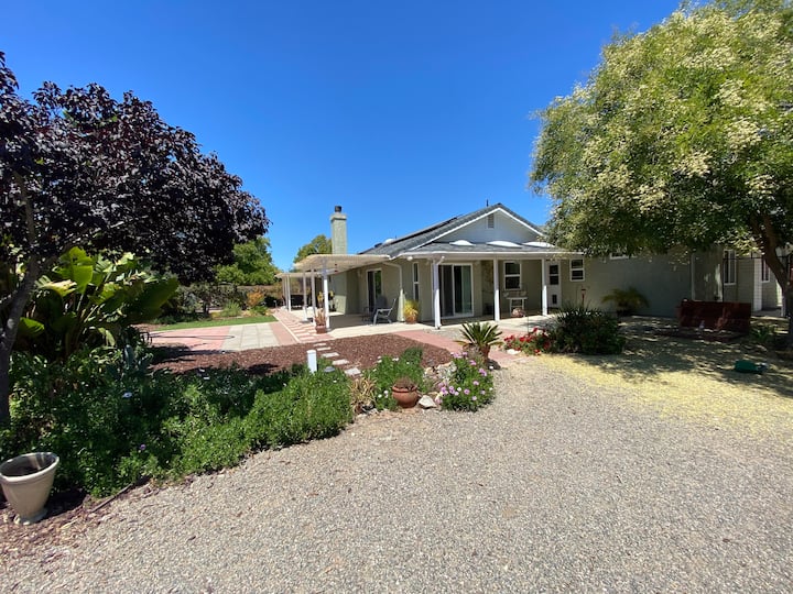 Beach, Wine Country, & Golf Adjacent Home For 8 - Guadalupe, CA