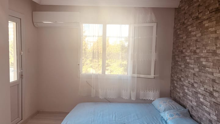 Very Cheap Double Bed In City Centre - Manisa Merkez