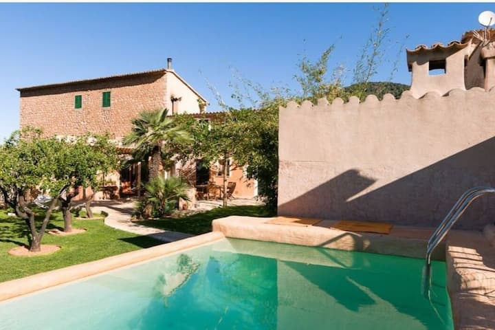Rustic Sóller Stone Cottage With Pool - Fornalutx