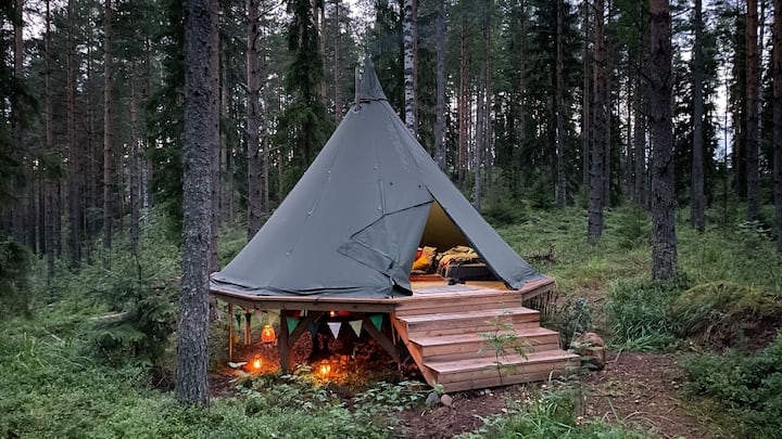 Large Glamping Tent With A Private Campfire - Lohja