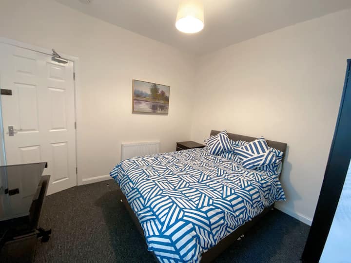 Cosy Bedroom Near Salford Samson Building - Plab - Salford