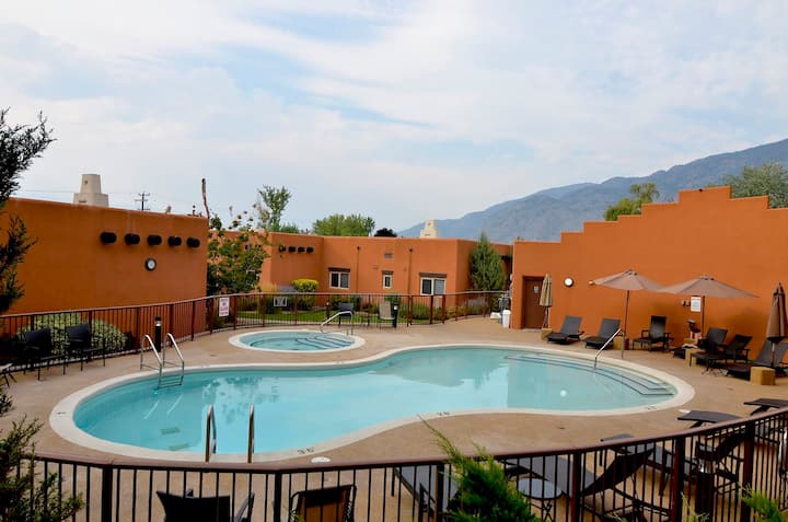 3 Bedroom Townhome In Osoyoos With Lake Views! Xi - Oroville, WA