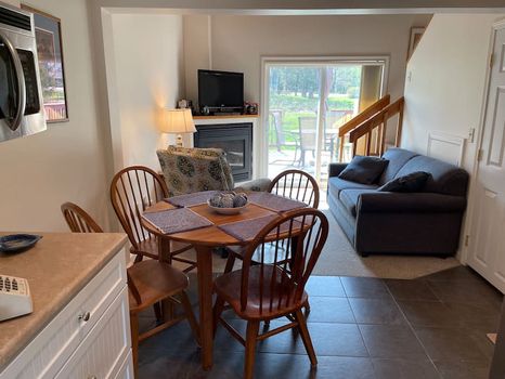 Smugglers' Notch Resort, Jeffersonville airbnb, hotels and vacation rentals