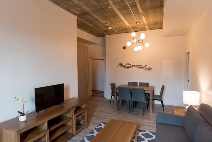 Appartement Deluxe De Deux Chambres (Central) - Rouyn-Noranda