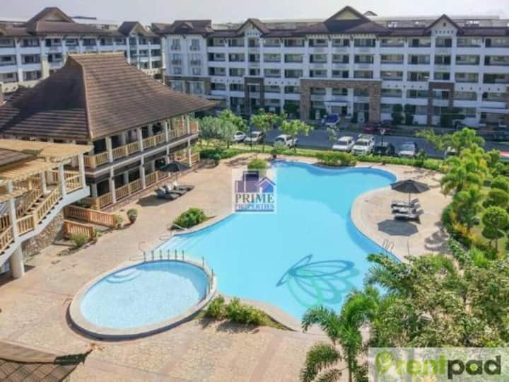 Lovely Affordable 2-bedroom Condo With Pool & Wifi - Davao City