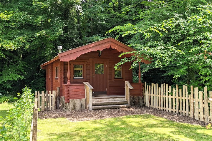 Cabin In Llay, Wrexham - Wrexham