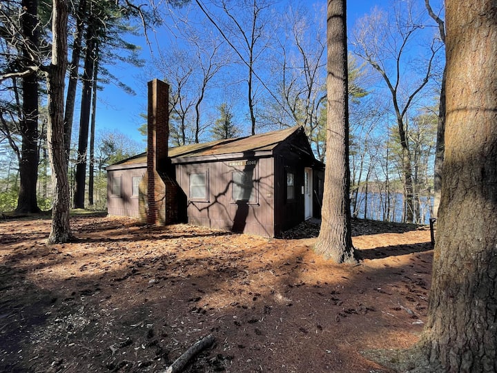Kiwanis Bunkhouse With Fireplace & Woodstove - Hampstead, NH