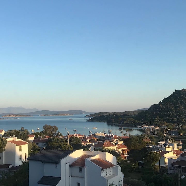 ÇEşme Ildır’da Deniz Manzaralı  Müstakil Villa - Balıklıova