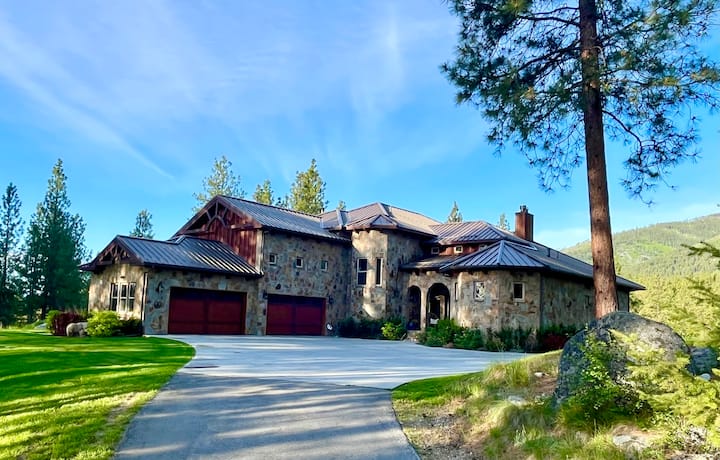 Mountain Retreat With Indoor Pool, River, And Pond - Hamilton, MT