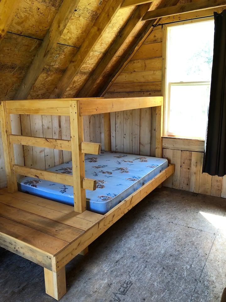 O’darby’s Castle Is A Beautiful Glamping Cabin . - Ingonish Beach, NS