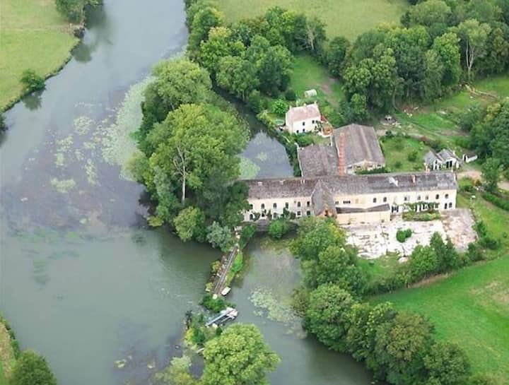 Maison (Ancien Moulin) à 50m Du Loir, 10 Mn Du Zoo - Zoo de La Flèche