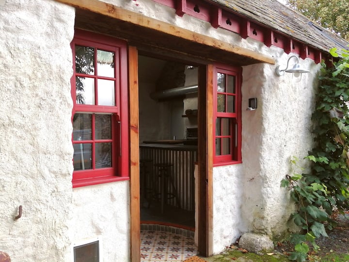 Unique Re-imagined Cosy Cow Byre - County Tipperary