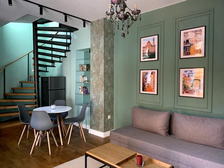 Cozy Townhouse In The Heart Of Sofia - Sofia