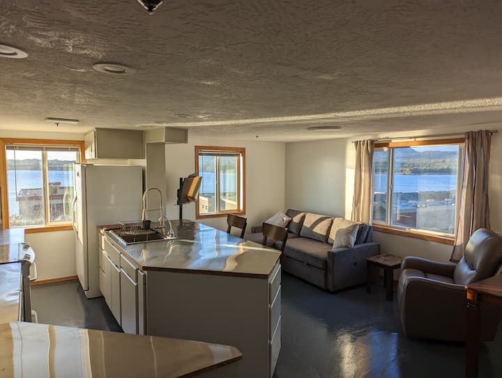 Centrally Located Ocean View - Ketchikan, AK