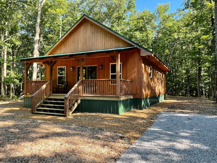 Cozy Cabin On 5 Wooden Acres In Cooley's Rift - Sewanee, TN