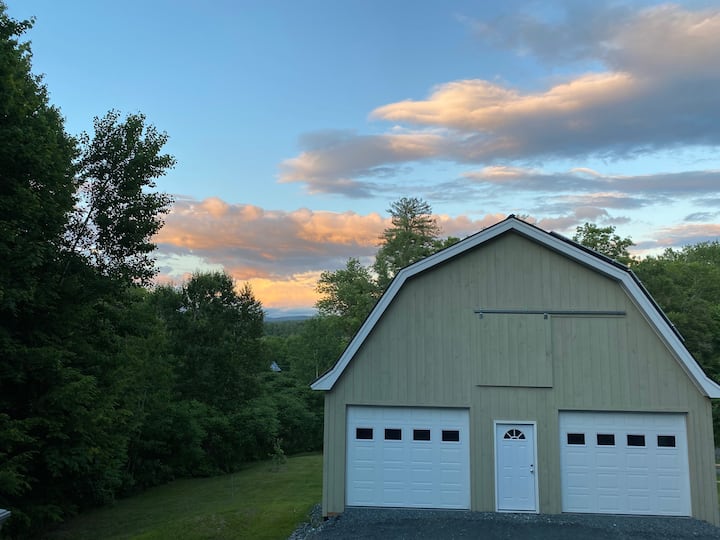 Private, Large Guest Suite In Lovely Location - Hanover, NH