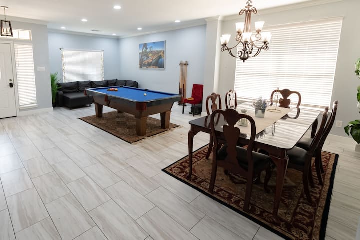 Relaxing, Spacious, Family Fun At Grand Hearth - Pflugerville, TX