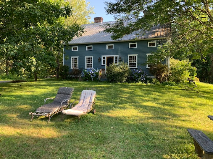 Colonial House On 75 Acres, Pond, Stream - Chester