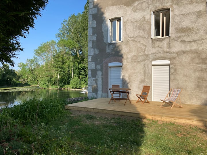Appartement Neuf Dans Moulin Bord De Rivière - Châteaudun