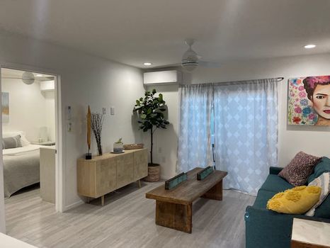 Find cheap vacation rentals in Upland, CA cozycozy