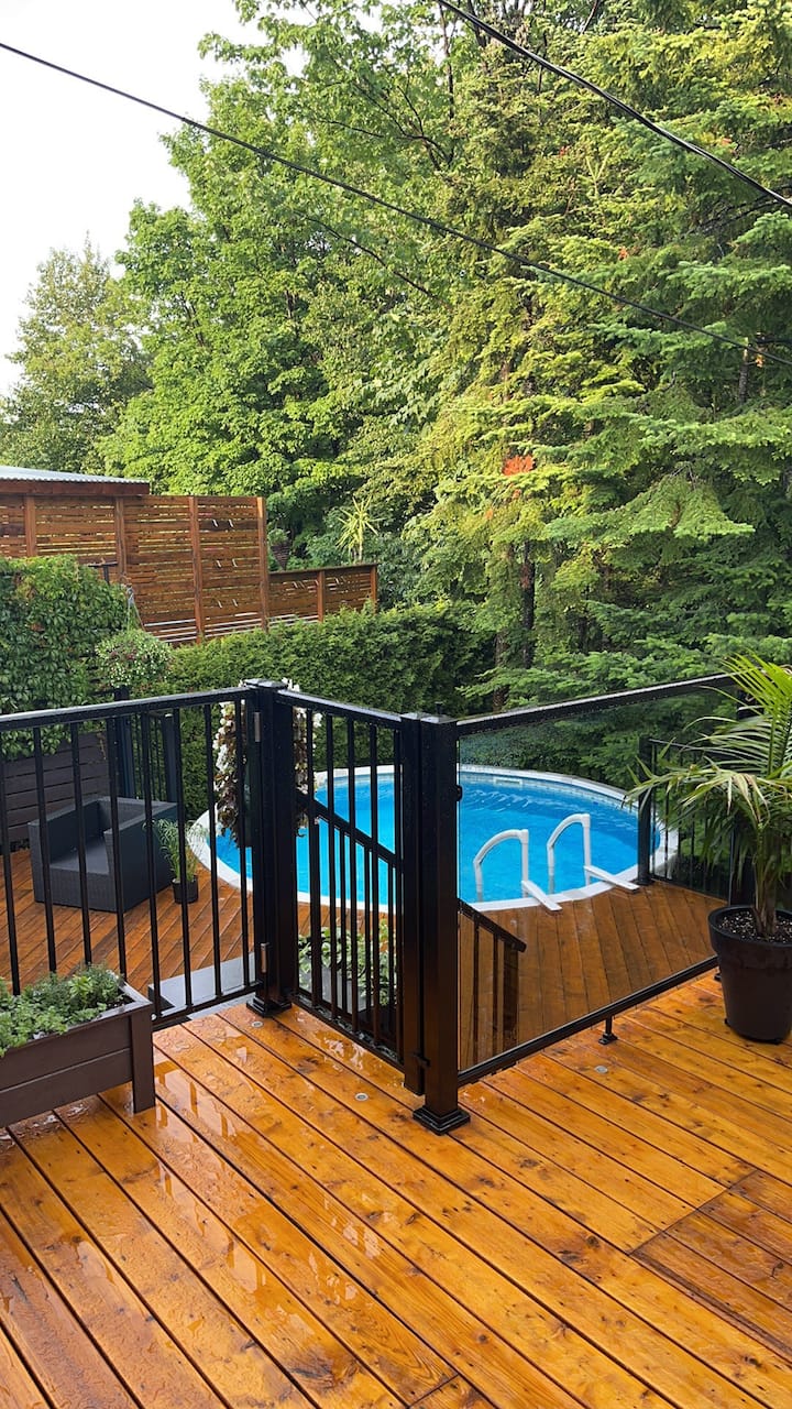 Lovely Loft With Deck And Pool - Quebec