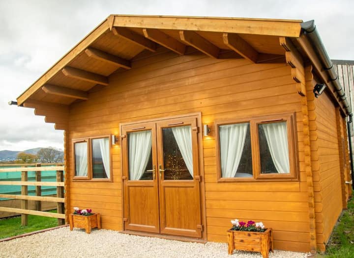 A Two Bedroom Cabin Close To The Malvern Hills - Cotswolds