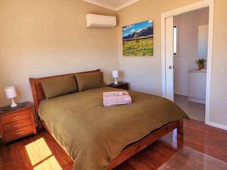 Hawker Holiday Apartments and Self Catering cozycozy
