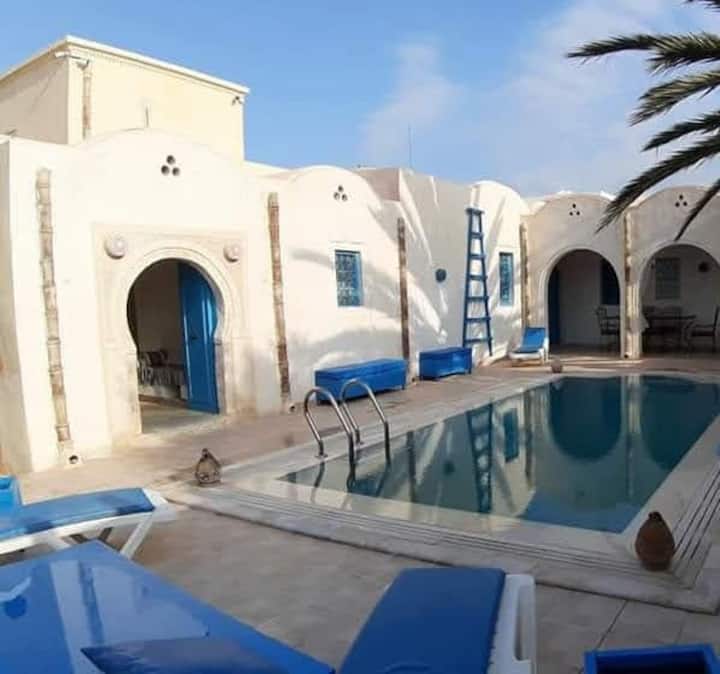 Suite Familiale Indépendante 2 Chambres Dans Houch - Djerba