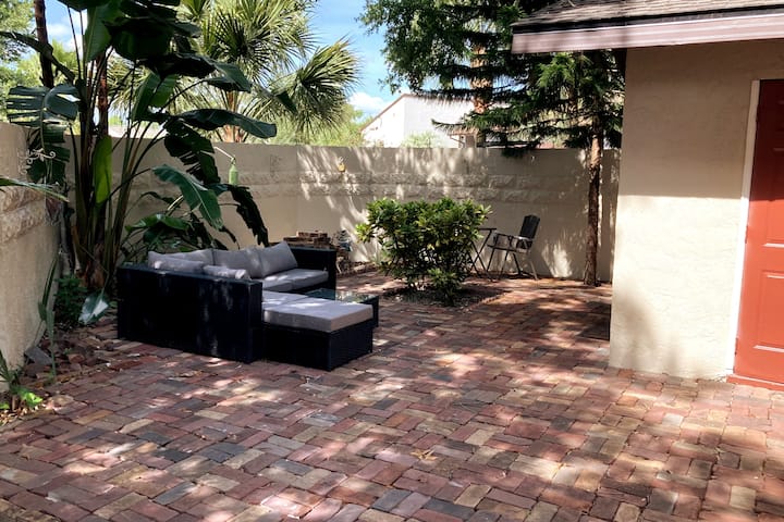 Renovated ✓Nature ✓Cozy ✓Walk To Mall Park Publix - Altamonte Springs, FL