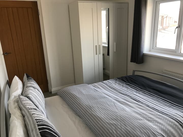 Double Room In Shared House Bridgwater, Somerset - Bridgwater