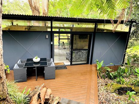 Cabins in Crows Nest, Australia via cozycozy