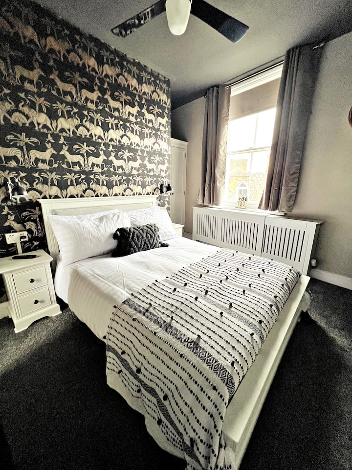 Newly Refurbished Hotel Room In Downham Market - Downham Market