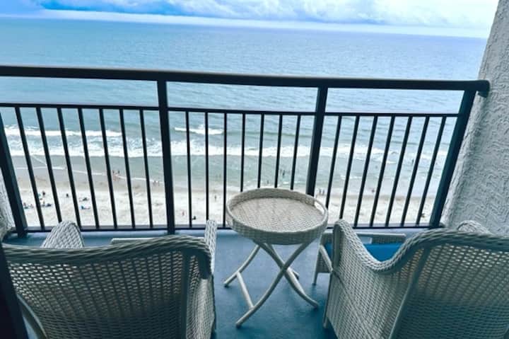Ocean Front Condo At This Family Fun Filled Resort - Surfside Beach, SC