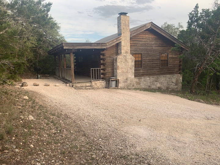 Baird Family Cabin - Concan, TX