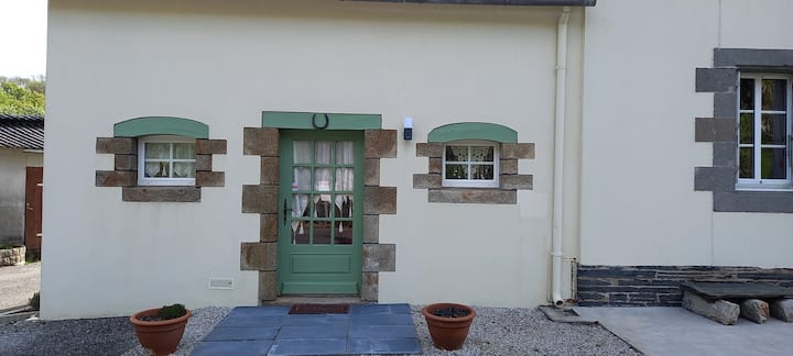Maison éClusière Typique Bretonne - Chateaulin