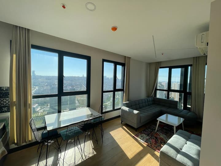 Furnished Apt (29th Floor) With Panoramic Views - Esenyurt