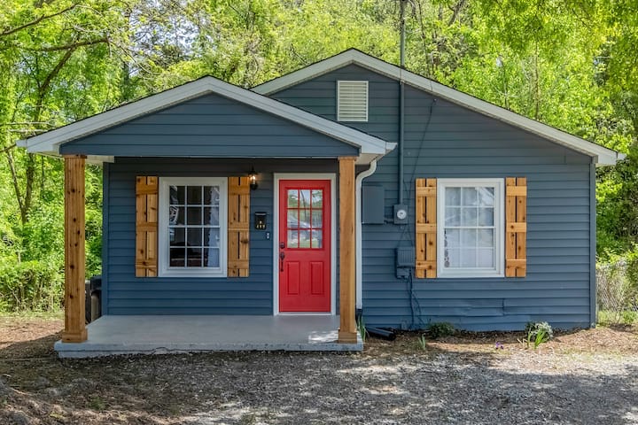 North Of Gastonia Cute Cottage W/ Comfort & Style - Belmont, NC