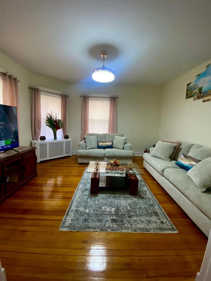 Mt Vernon Private 2-bedroom Apartment Cozy As Kept - ニューロシェル, NY